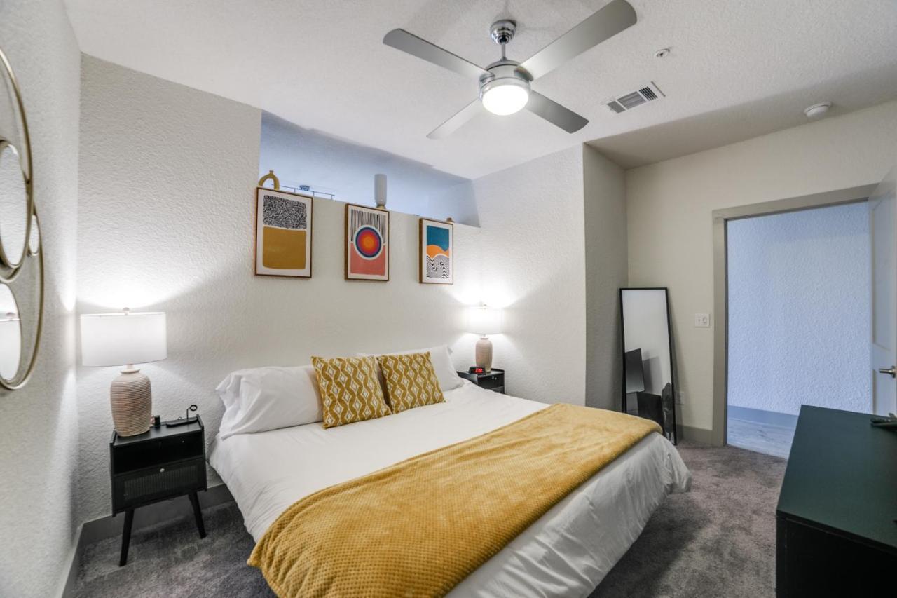 Downtown Apartment With Riverwalk Views Free Parking Pet Friendly Centrally Located On The Riverwalk San Antonio Luaran gambar